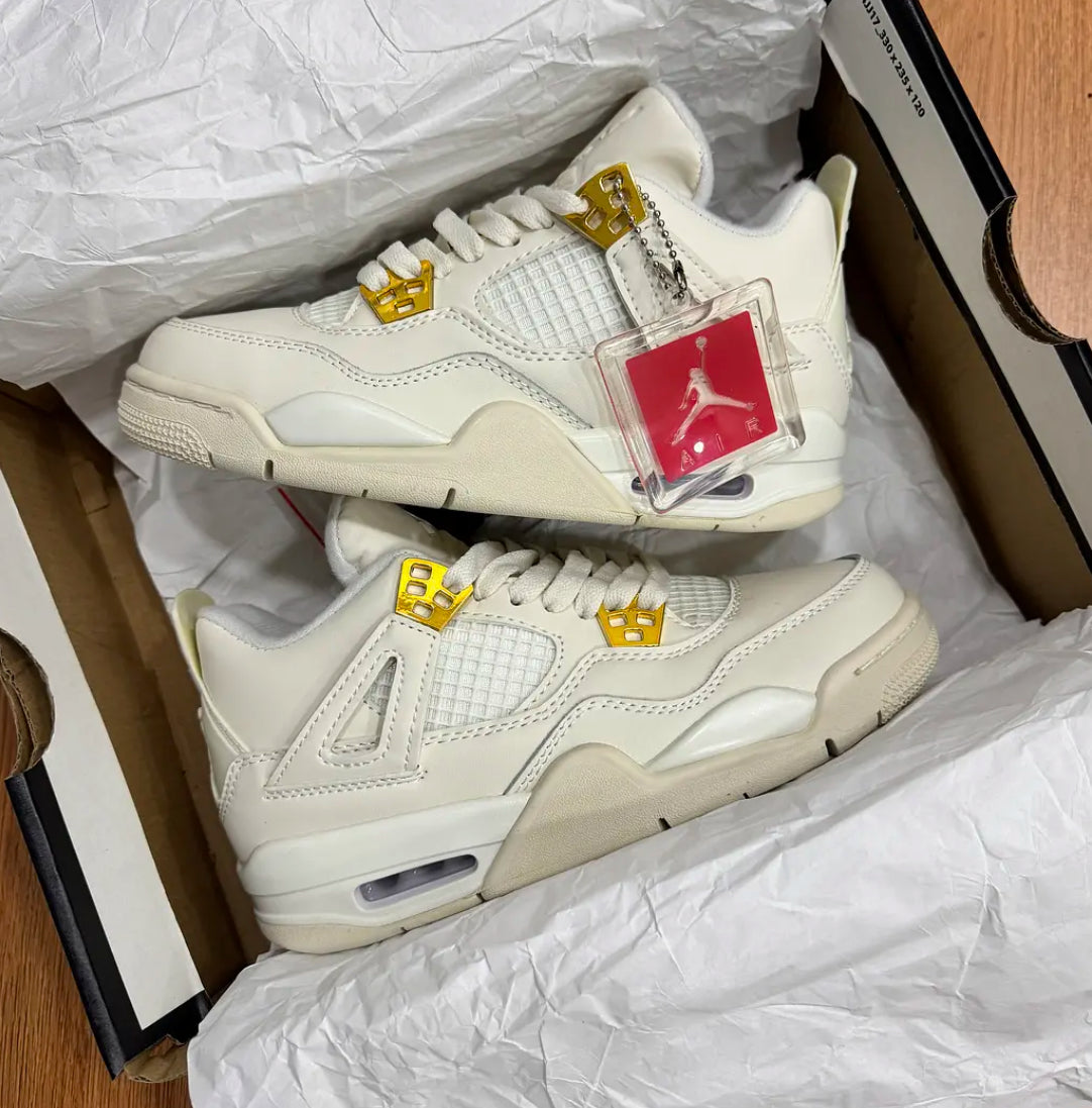 Jordan Retro 4 Metallic Gold
