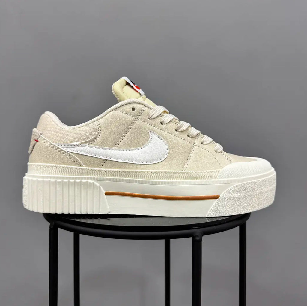 Nike Court Legacy Beige