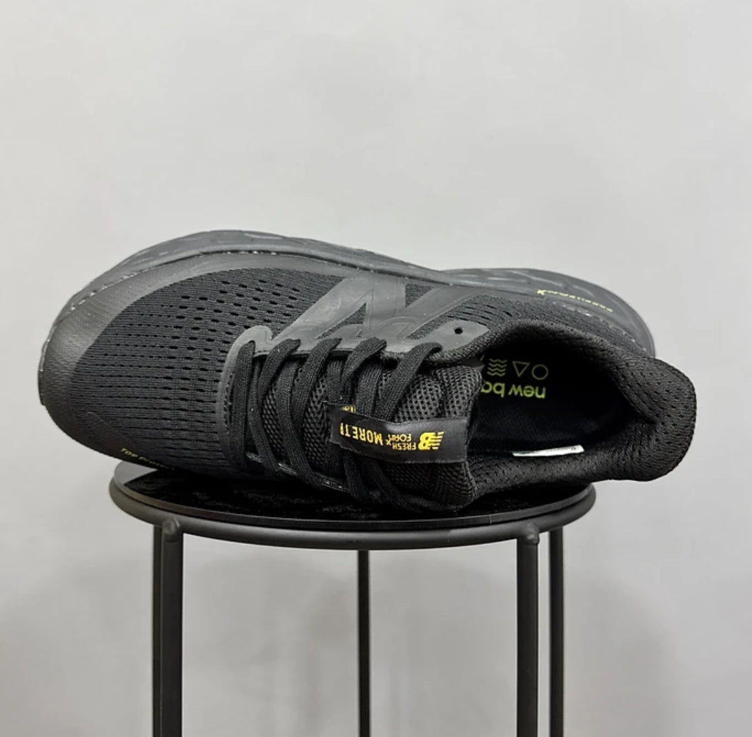 New Balance Trail More V3 Negro Total