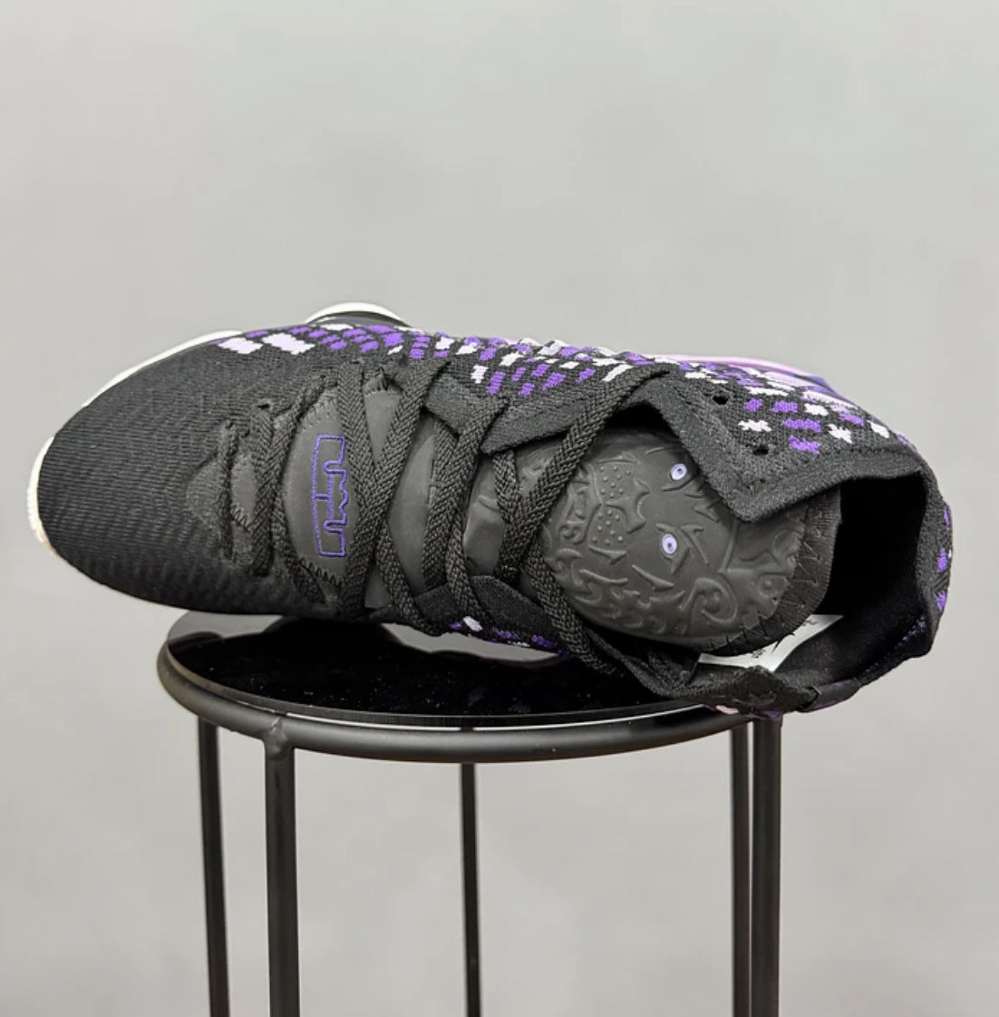 Nike Lebron 17 Purpple Black