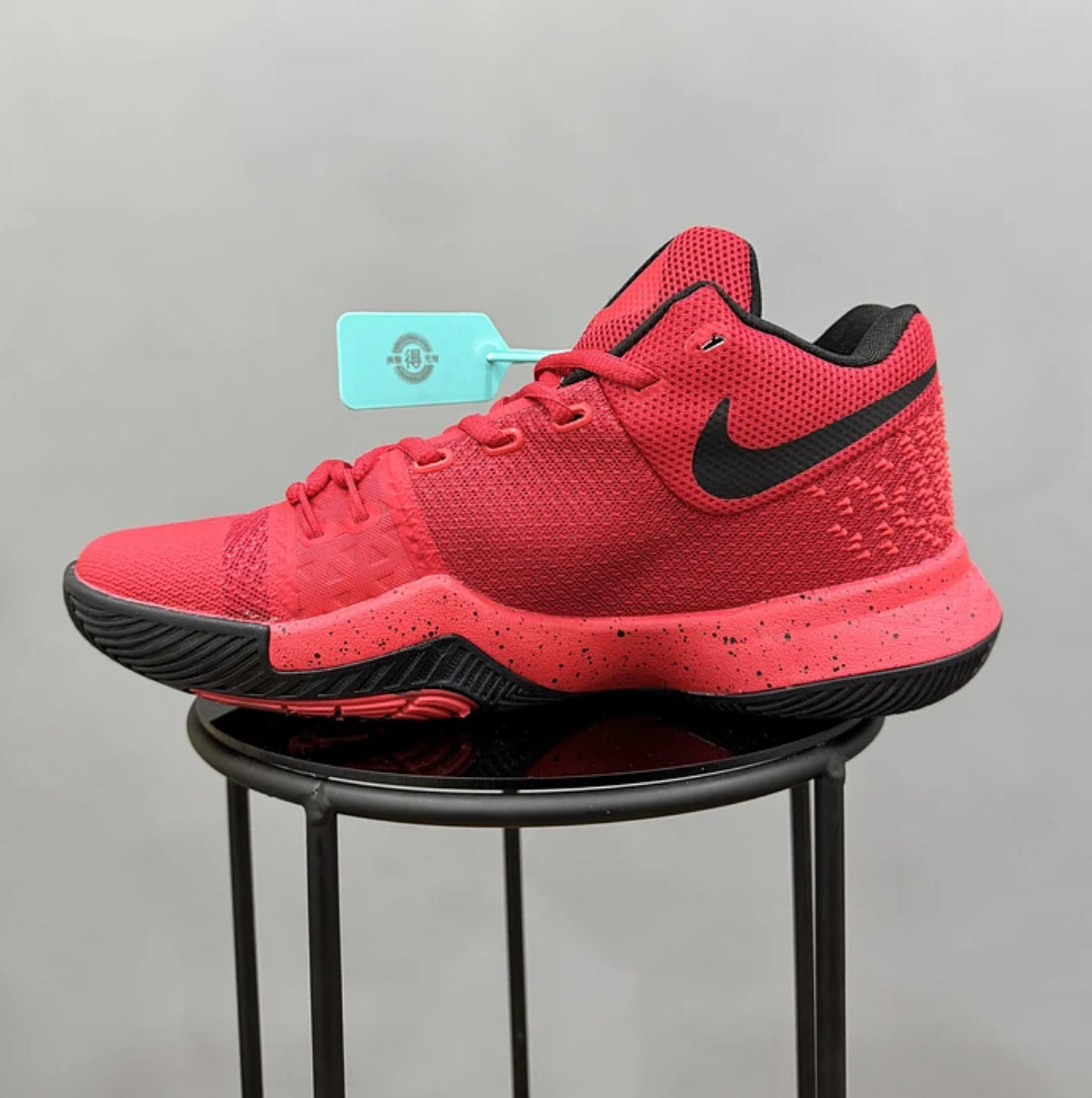 Nike Kyrie 3 Red