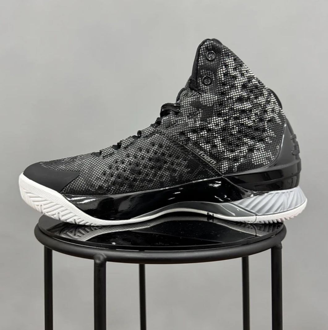 Under Armour Curry 1 Camuflada