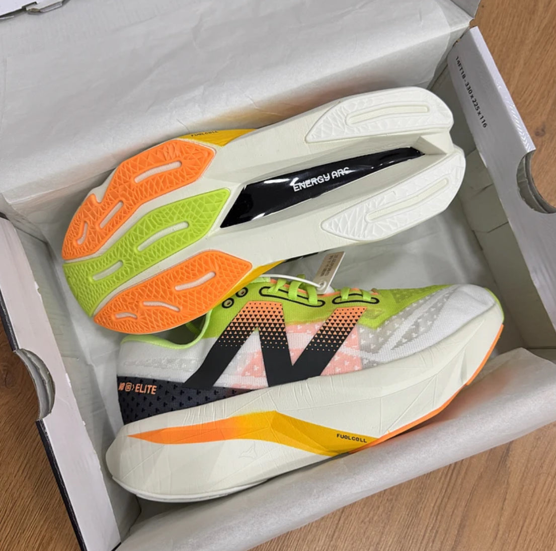 New Balance Elite Rebel V4 Blanco