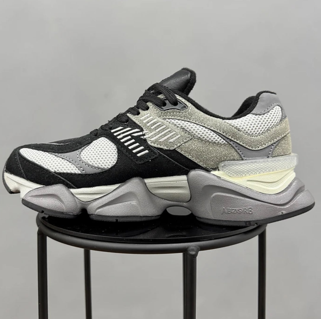 New Balance 9060 Black Castlerock