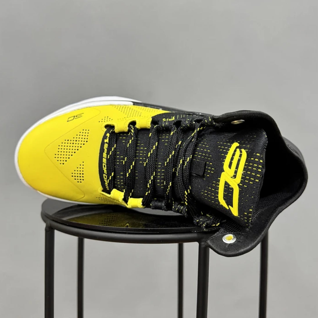 Under Armour Curry 2 Black Yellow