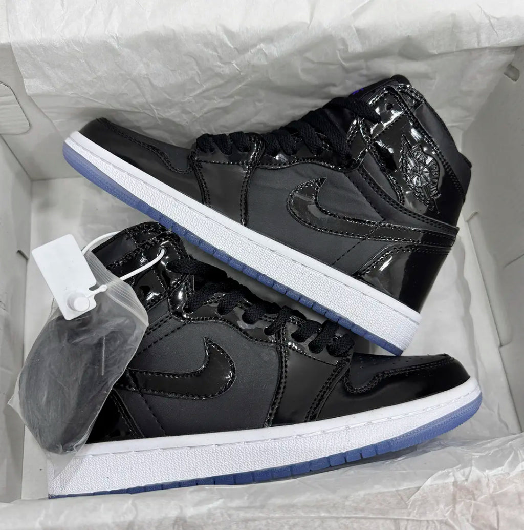 Jordan Retro 1 Mid Space Jam